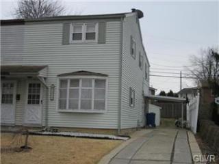 1523 Richard Ave, Bethlehem, PA 18018-1709