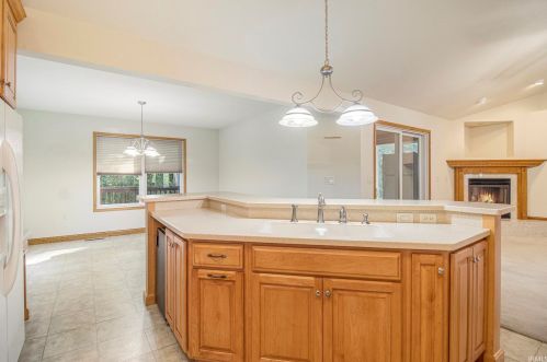 55384 Falling Water Dr, Elkhart IN  46514-0074 exterior