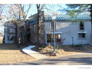 1 Raintree Cir, Poteau, OK 74953-2500