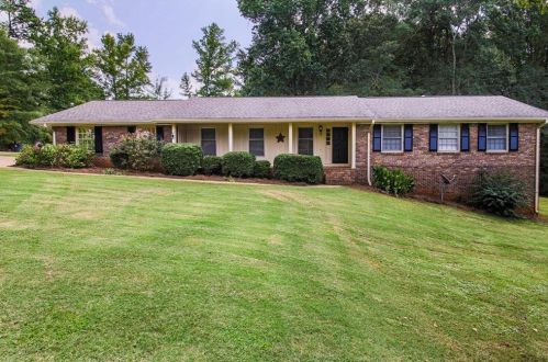 9260 Gullatt Rd, Palmetto, GA 30268-2505