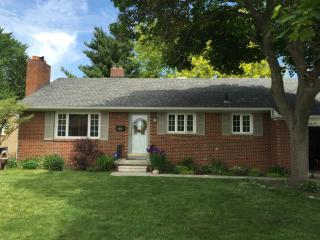 3010 Westbrook Dr, Toledo OH  43613-3748 exterior