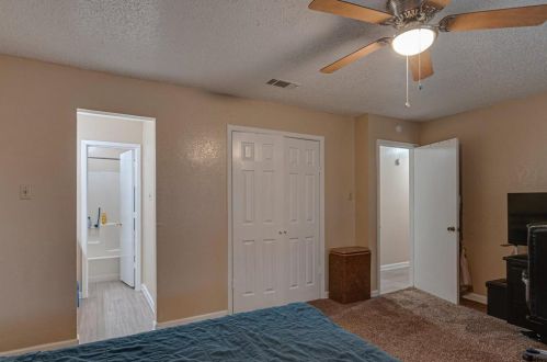 7721 Westcliff St, North Richland Hills TX 76179-4633 exterior