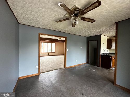 309 Fleet St, Primrose PA 17901-3725 exterior