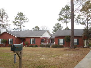 741 Chesley Dr, Vidalia, GA 30474-5515
