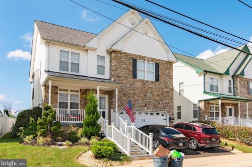9662 Clark St, Philadelphia, PA 19115-3336