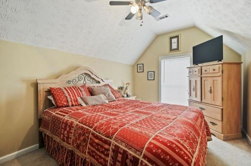 215 Lanella Pkwy, Conyers GA  30013-5237 exterior