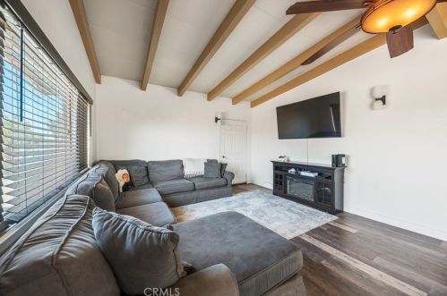 56260 Joshua Dr, Yucca Valley, CA 92284-4092