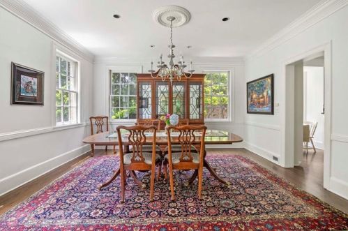 150 Beverly Rd, Atlanta GA  30309-2656 exterior
