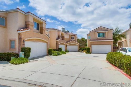 10847 Caminito Arcada, San Diego, CA 92131-3666
