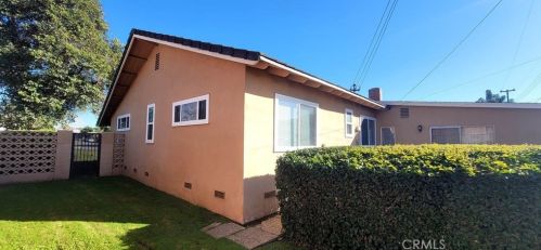 425 Banna Ave, Covina, CA 91724-3554