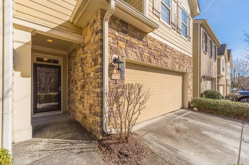 1578 Lenox Overlook Rd, Atlanta, GA 30329-1528