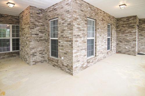 211 Cade Ter, Warner Robins, GA 31088-1681