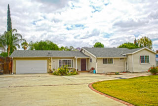 10020 Lurline Ave, Chatsworth, CA 91311-3108