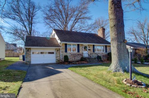 141 Harmony Ave, Trenton, NJ 08648-4321