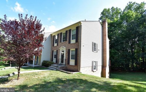 12930 Lockleven Ln, Woodbridge VA  22192-5031 exterior