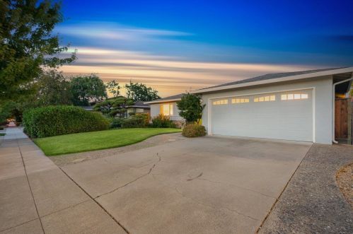 550 Bevans Dr, San Jose, CA 95129-1803