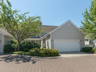 569 Covey Ln, Eugene, OR 97401-8898