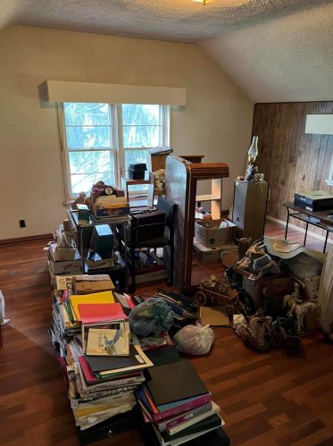 1701 Home Rd, Springfield OH  45504-1011 exterior