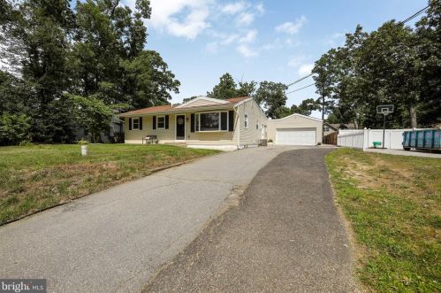 323 Timberline Dr, Mount Laurel NJ  08054-2136 exterior