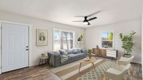 923 Shasta Dr, Colton, CA 92324-2660