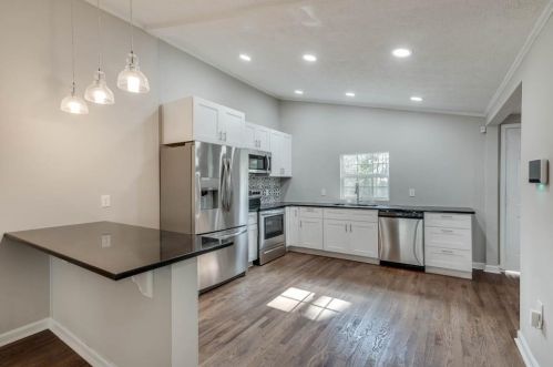 979 Billings Ave, Atlanta GA  30315-6903 exterior
