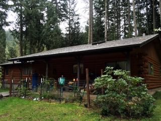 2810 Bar L Ranch Rd, Glide, OR 97443-9773