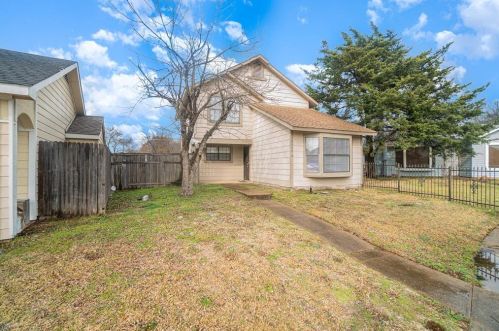 10359 Chelmsford Dr, Dallas TX  75217-3127 exterior