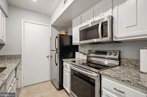 2020 Flowering Tree Ter, Silver Spring MD 20902-5815 exterior