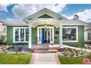 2428 Buckingham Rd, Los Angeles CA  90016-1604 exterior