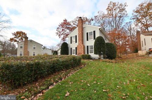 3142 Ironhorse Dr, Woodbridge, VA 22192-1407