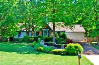 8364 Bazemore Rd, Cordova, TN 38018-4314