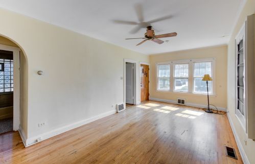 6634 Octavia Ave, Chicago, IL 60631-1430