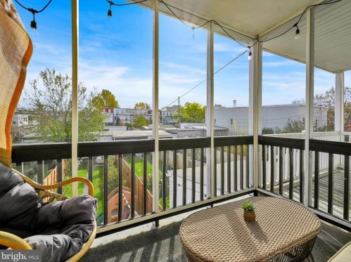 246 Ross St, Lancaster PA  17602-1940 exterior