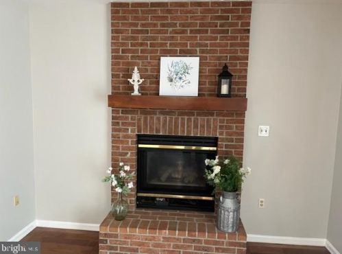 833 Marjory Ter, Lancaster PA  17603-5866 exterior