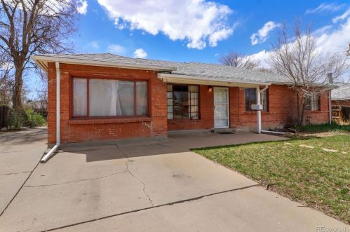 1187 Revere St, Denver, CO 80011-6337