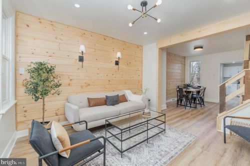 706 Beaver St, Lancaster PA  17603-5802 exterior