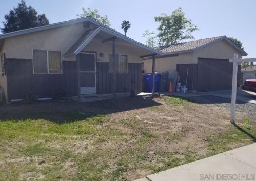 4065 Marvin St, Oceanside, CA 92056-4245