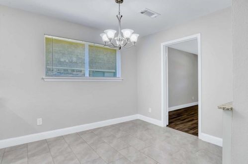 1906 Gross Rd, Dallas TX  75228-4767 exterior