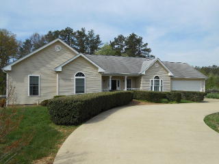 5970 Rabbit Creek Rd, Buchanan, TN 38222-4044