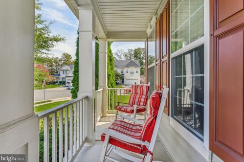 1 Laurel Pine Ct, Fredericksburg, VA 22406-8208