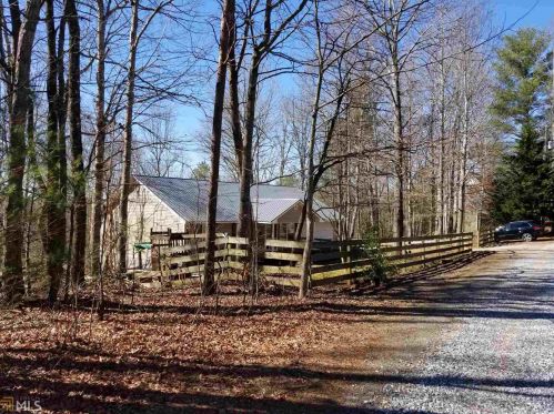 525 White Pine Cir, Demorest, GA 30535-2043