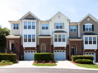 4543 Pale Moss Dr, Raleigh, NC 27606-4538