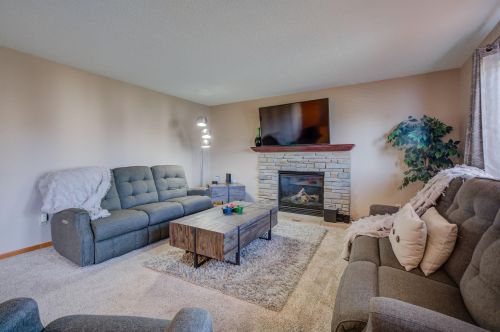 679 Falcon Rdg Rd, Saint Paul MN  55125-1457 exterior