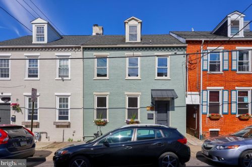 21 Mary St, Lancaster PA  17603-3424 exterior