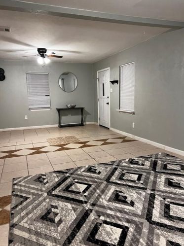 321 Holley St, Fort Worth TX  76140-3007 exterior