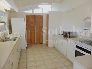 949 Koloa St, Honolulu HI  96816-5201 exterior