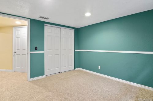 1794 Evanston St, Aurora CO 80014-2519 exterior