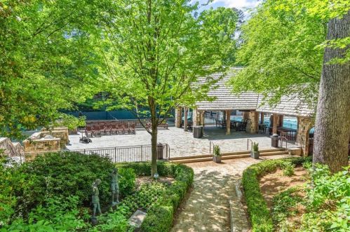 215 Camden Rd, Atlanta GA  30309-1511 exterior