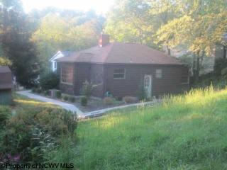 924 Garrison Ave, Morgantown, WV 26505-5104