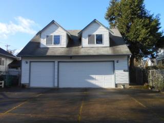 501 Edwards St, Newberg OR  97132-3415 exterior